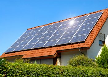 California and Hawaii make strides towards clean energy goals with various companies bidding to build solar storage - Solar Panel